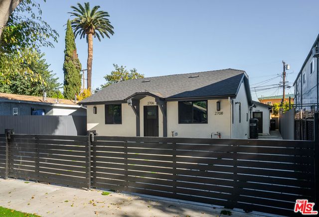 2706 S Cochran Avenue, Los Angeles, CA 90016