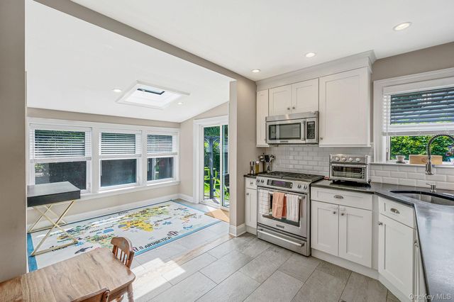 53 Jefferson Street, Garden City, NY 11530