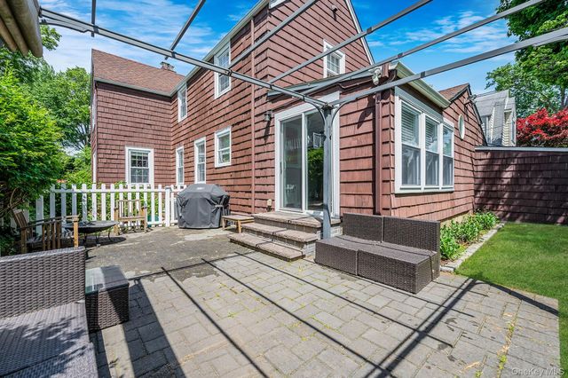 53 Jefferson Street, Garden City, NY 11530