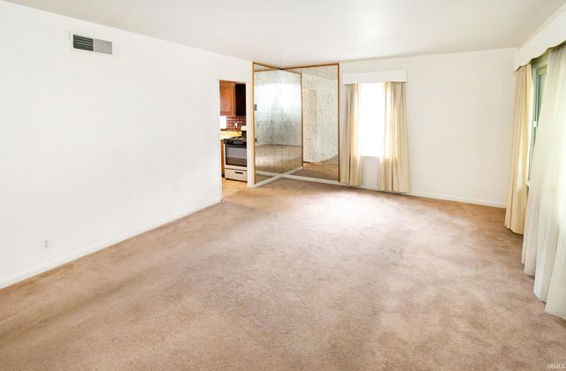 2521 Taylor Avenue, Evansville, IN 47714