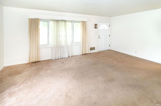 2521 Taylor Avenue, Evansville, IN 47714