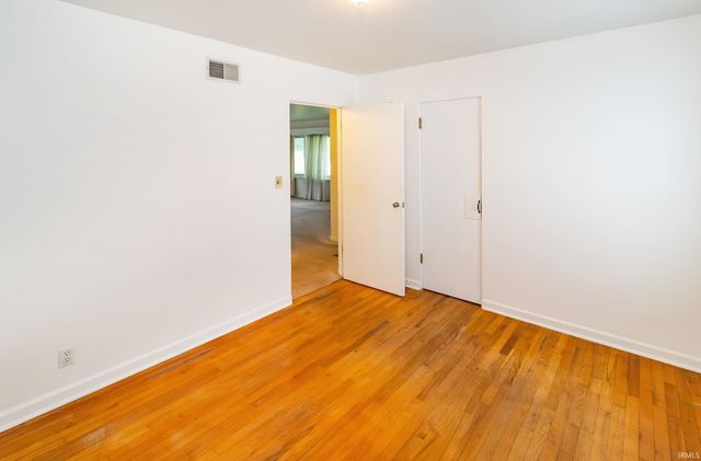 2521 Taylor Avenue, Evansville, IN 47714