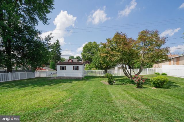 385 E BEAVER ST, York, PA 17406