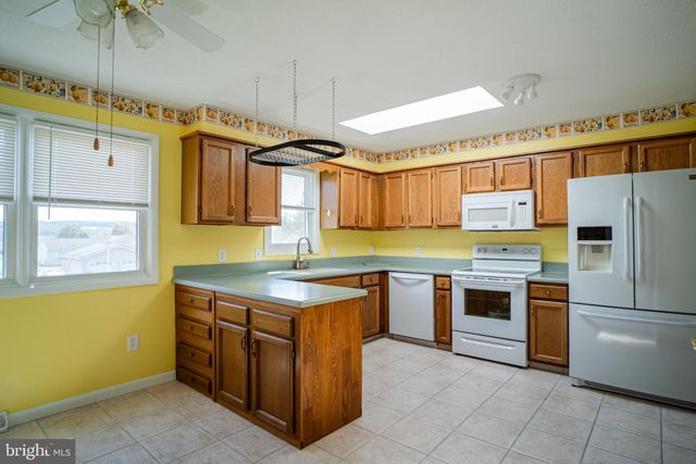 385 E BEAVER ST, York, PA 17406