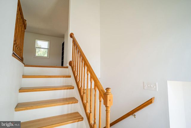 385 E BEAVER ST, York, PA 17406