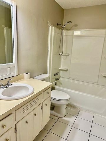 9380 Burnt Tree Drive, Mobile, AL 36695