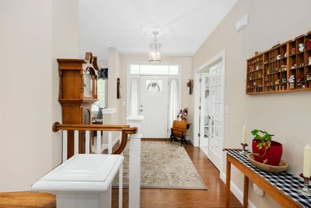 17 Legacy Drive, Nashua, NH 03062