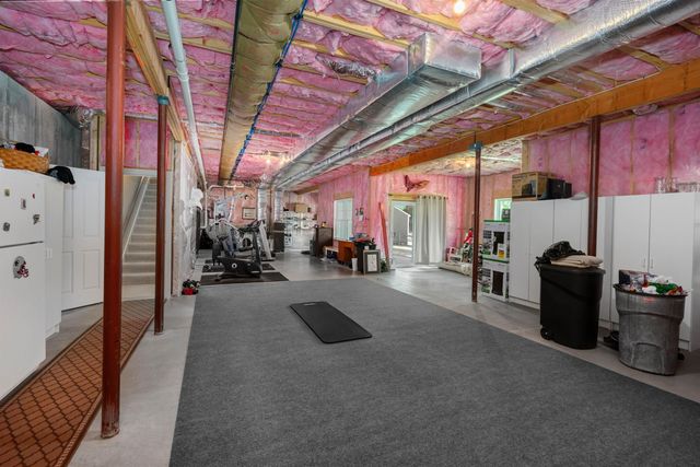 17 Legacy Drive, Nashua, NH 03062