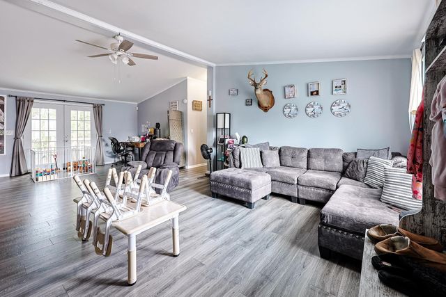 4744 Pauley Swamp Rd., Conway, SC 29527