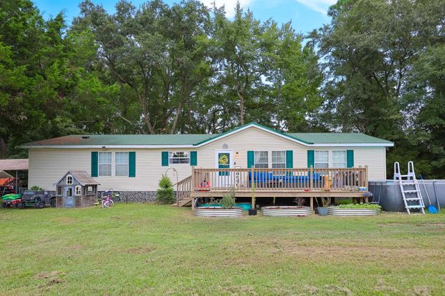 4744 Pauley Swamp Rd., Conway, SC 29527