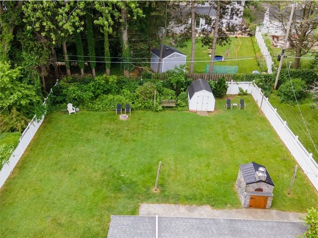 47 Glenmont Drive, Irondequoit, NY 14617