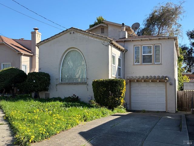 22 Saint Francis Dr, Vallejo, CA 94590