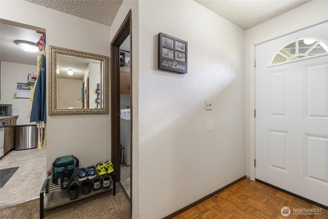 6616 6618 51st Avenue E, Tacoma, WA 98443
