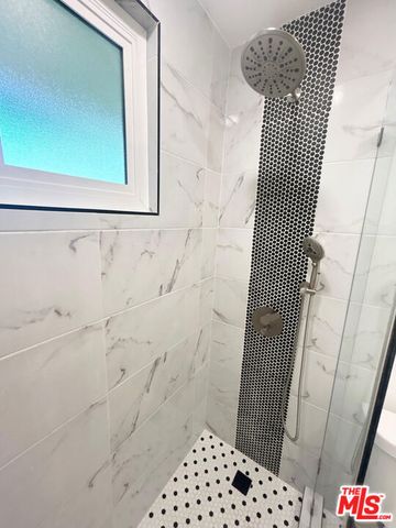 1148 N Formosa Avenue 8, West Hollywood, CA 90046