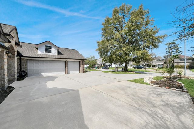 1103 Wakefield Drive, Houston, TX 77018
