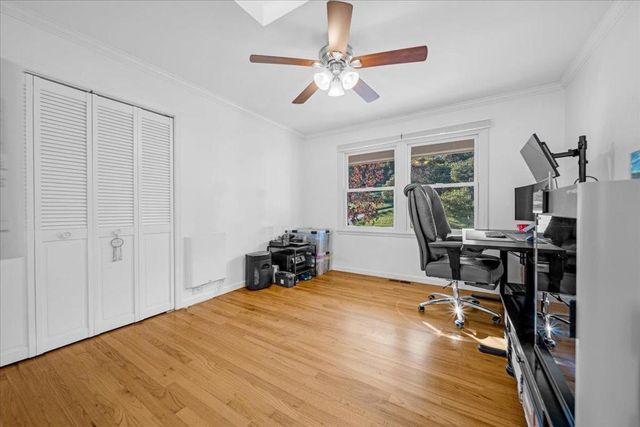 70 Corral De Tierra Road, Salinas, CA 93908