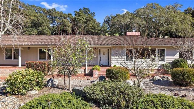 70 Corral De Tierra Road, Salinas, CA 93908