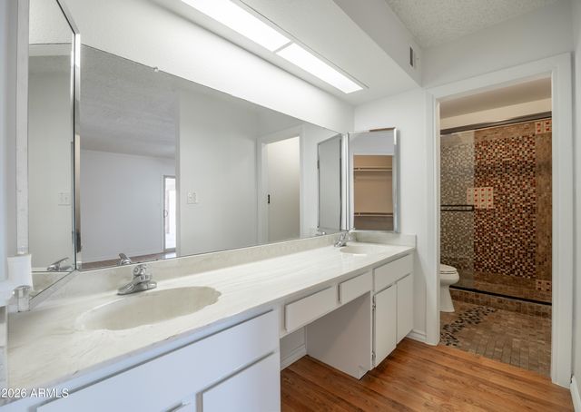 4942 W PURDUE Avenue, Glendale, AZ 85302