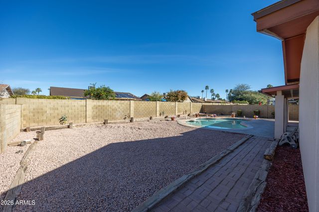 4942 W PURDUE Avenue, Glendale, AZ 85302