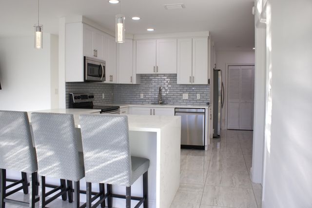 517 NW 52nd Street, Boca Raton, FL 33487