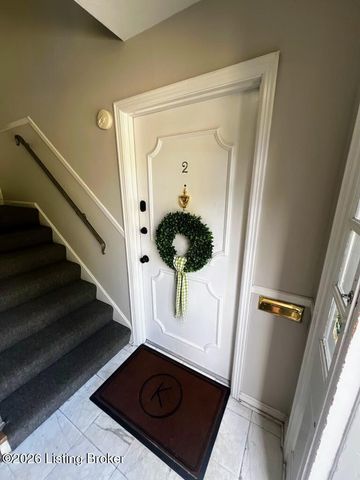 250 Chenoweth Ln APT 2, Louisville, KY 40207