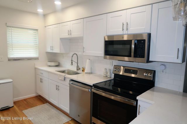250 Chenoweth Ln APT 2, Louisville, KY 40207