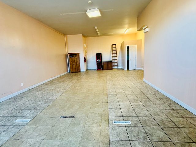 5421 W 25th Street, Cicero, IL 60804