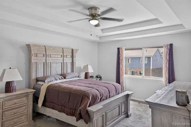 5168 Bradmore Lane, Warren, MI 48092