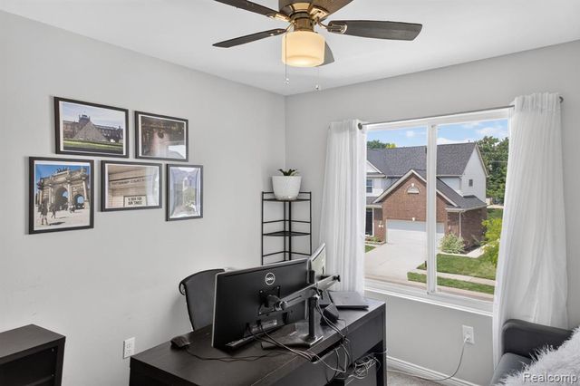 5168 Bradmore Lane, Warren, MI 48092