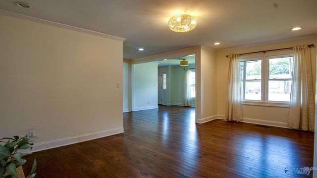 818 SE Esslinger Road, Huntsville, AL 35802