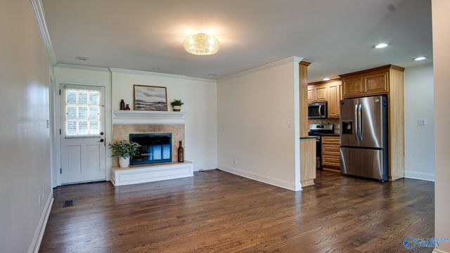 818 SE Esslinger Road, Huntsville, AL 35802