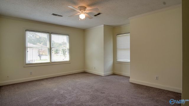 818 SE Esslinger Road, Huntsville, AL 35802