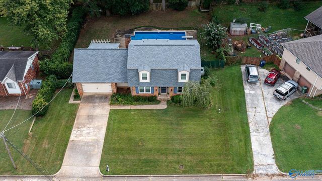 818 SE Esslinger Road, Huntsville, AL 35802