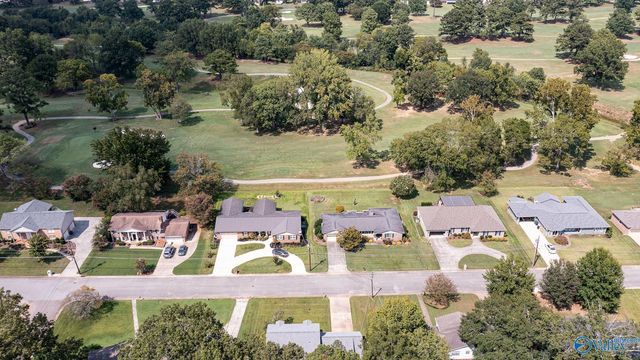 818 SE Esslinger Road, Huntsville, AL 35802