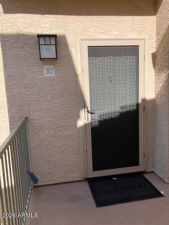 Image 3 of property listing at 16013 S DESERT FOOTHILLS Parkway 2021, Phoenix, AZ 85048