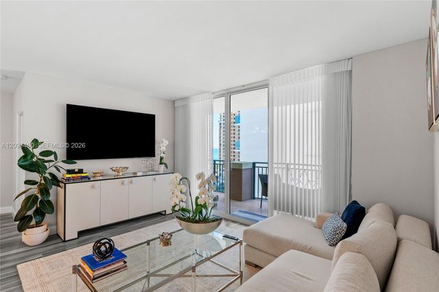 17555 Atlantic Boulevard UPH3, Sunny Isles Beach, FL 33160