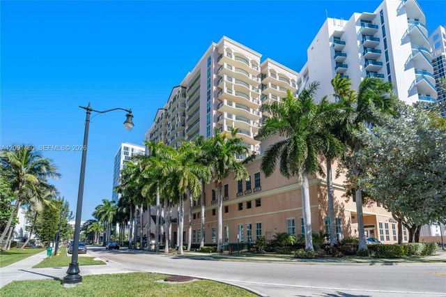 17555 Atlantic Boulevard UPH3, Sunny Isles Beach, FL 33160