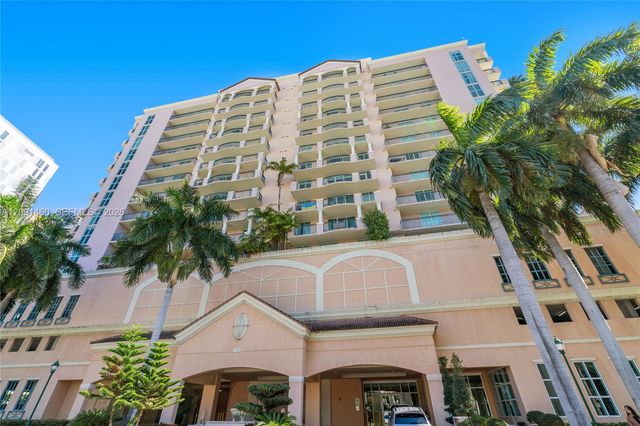 17555 Atlantic Boulevard UPH3, Sunny Isles Beach, FL 33160