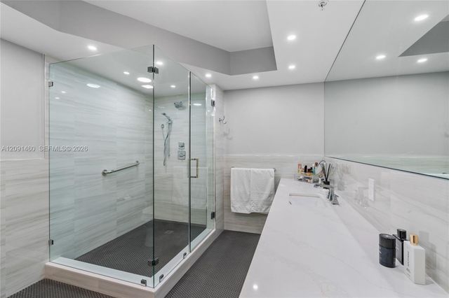 17555 Atlantic Boulevard UPH3, Sunny Isles Beach, FL 33160