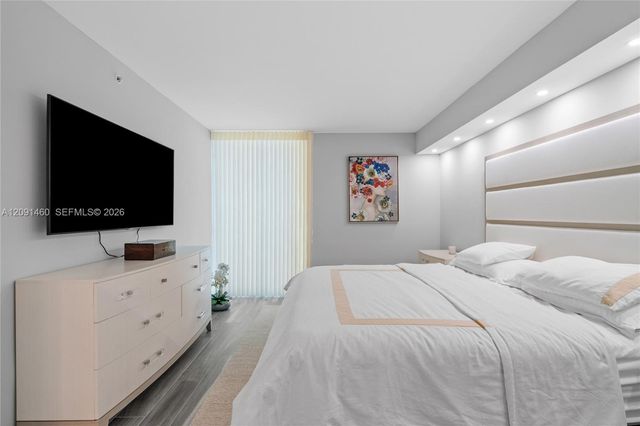 17555 Atlantic Boulevard UPH3, Sunny Isles Beach, FL 33160