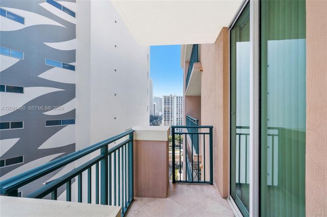 17555 Atlantic Boulevard UPH3, Sunny Isles Beach, FL 33160