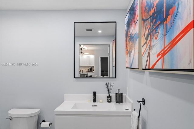 17555 Atlantic Boulevard UPH3, Sunny Isles Beach, FL 33160
