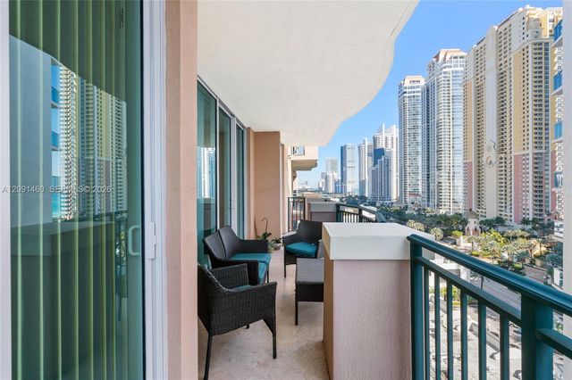 17555 Atlantic Boulevard UPH3, Sunny Isles Beach, FL 33160