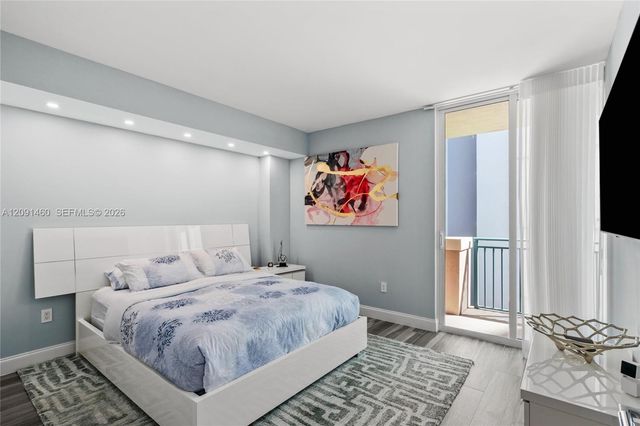 17555 Atlantic Boulevard UPH3, Sunny Isles Beach, FL 33160