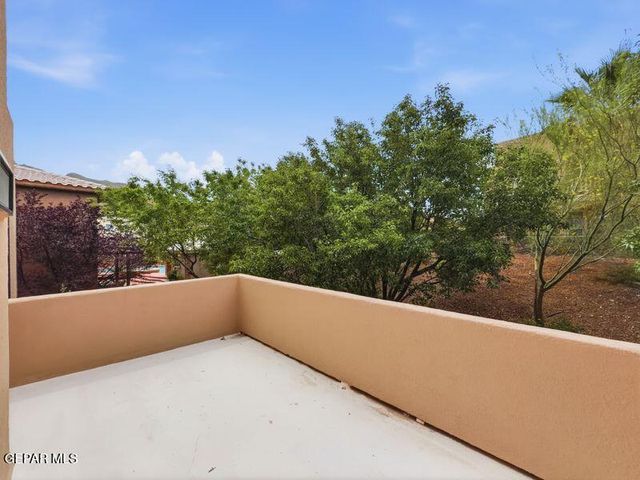 6084 VIA HERMOSA Court, El Paso, TX 79912