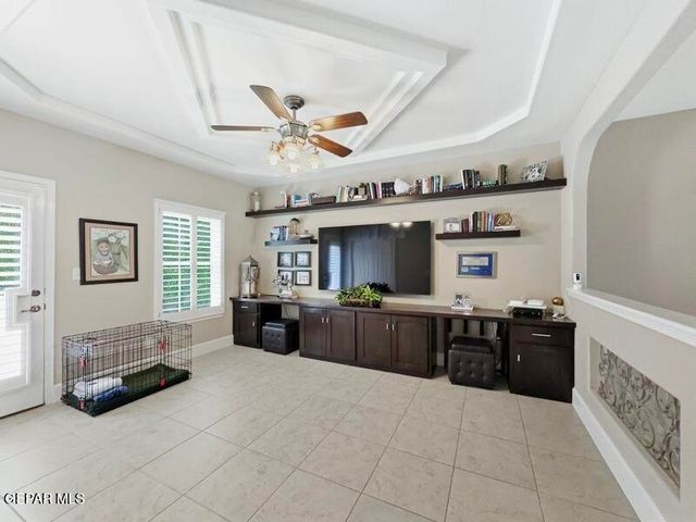 6084 VIA HERMOSA Court, El Paso, TX 79912