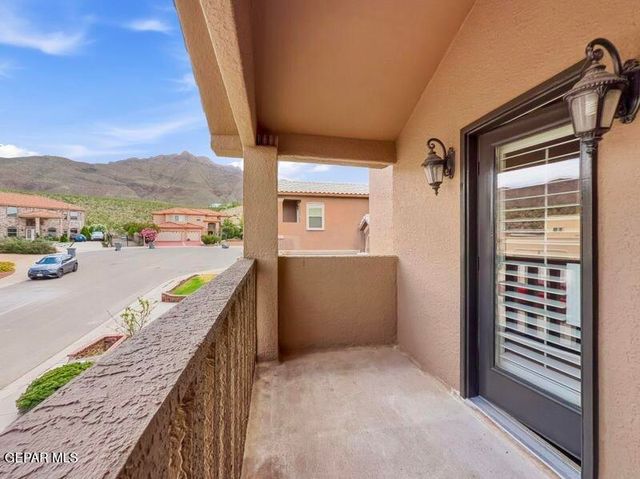 6084 VIA HERMOSA Court, El Paso, TX 79912