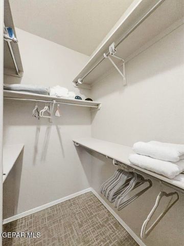 6084 VIA HERMOSA Court, El Paso, TX 79912