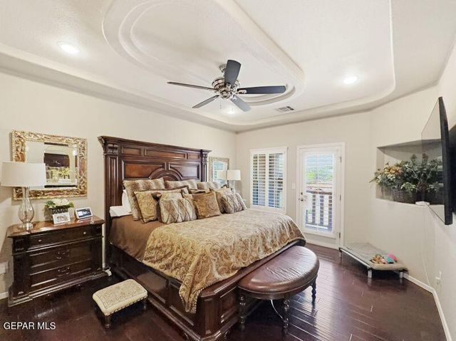 6084 VIA HERMOSA Court, El Paso, TX 79912