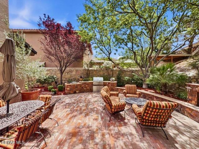 6084 VIA HERMOSA Court, El Paso, TX 79912